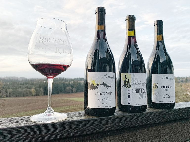 lichtenwalter vineyard bottles glasses 768x576