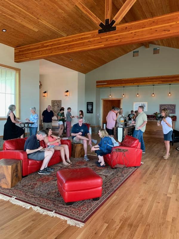 styring vineyards tasting space